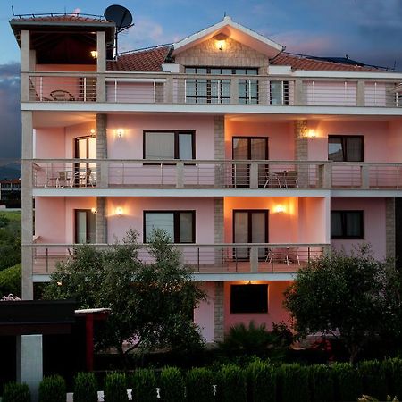 Apartments Cetina Спліт Екстер'єр фото