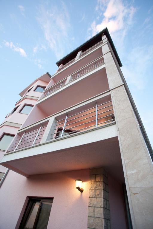 Apartments Cetina Спліт Екстер'єр фото